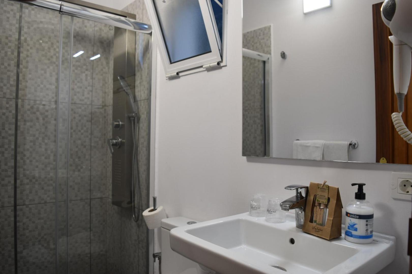 Apartamentos Sabare Frontera Exterior foto